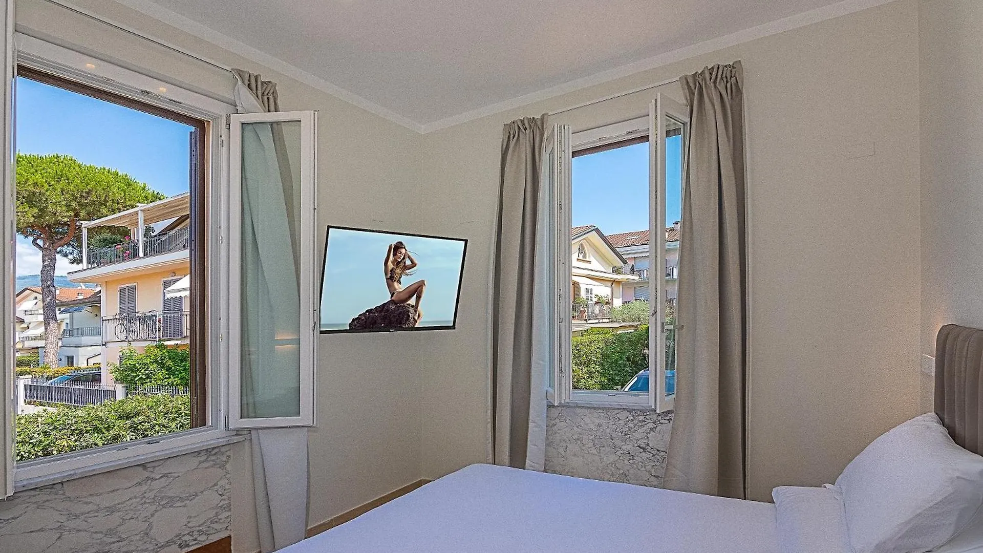 Bed & Breakfast Villa Gioietta Marina di Massa Italia