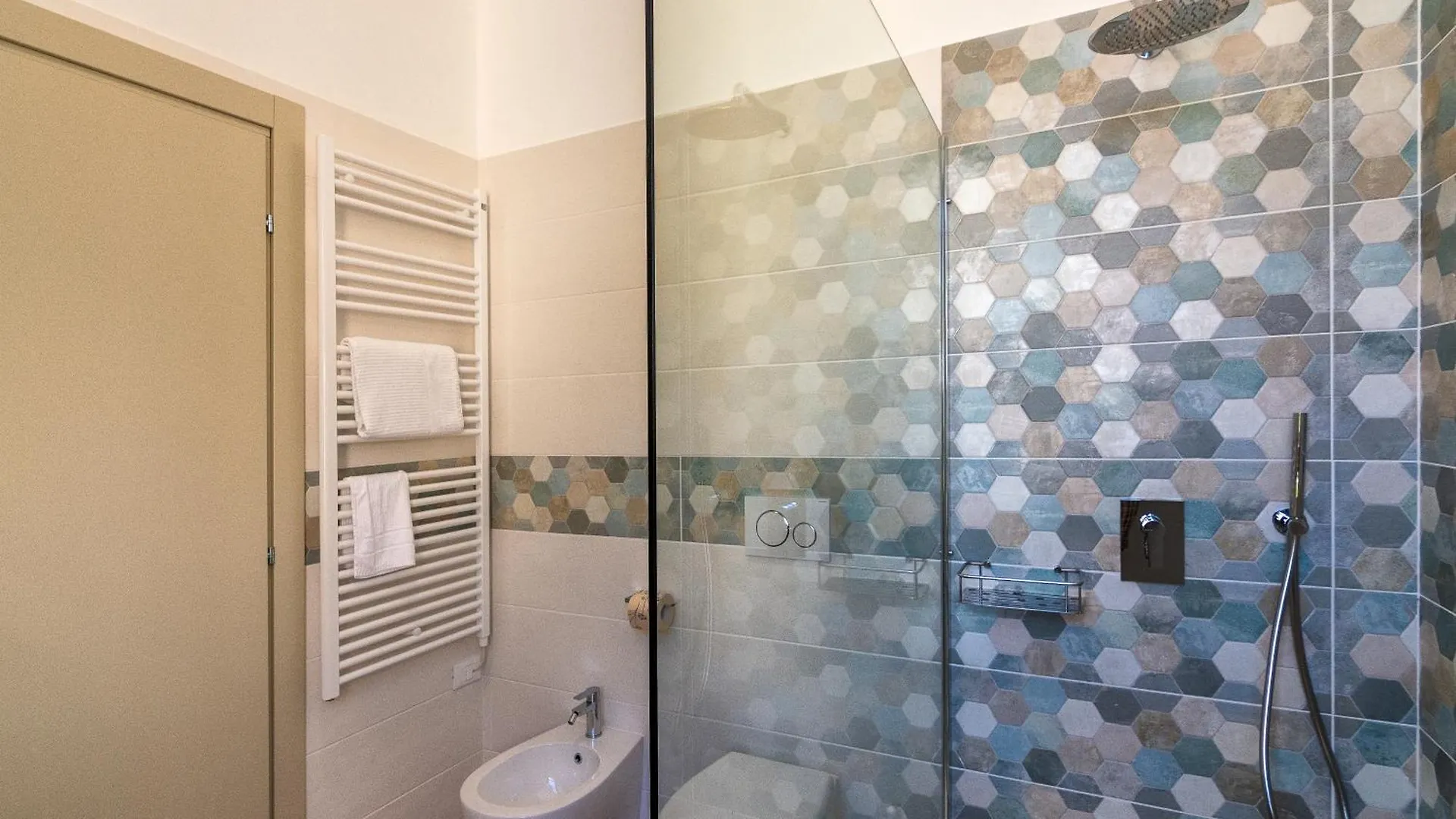 Villa Gioietta Marina di Massa Bed & Breakfast